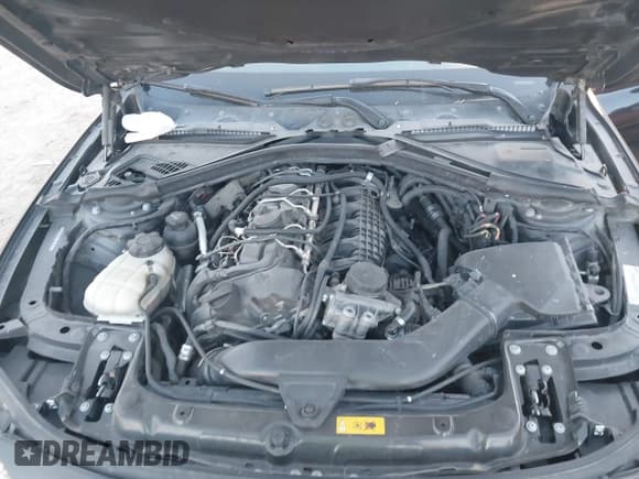 ✅ 2013 BMW 3 Series ActiveHybrid 3 • VIN: WBA3F9C58DF484300 • Lot: 43845828. Wystawiony na IAAI z przebiegiem 109 690 mil. Bezpłatny archiwum sprzedaży aukcyjnych z USA i szczegółowy raport historii pojazdu na DreamBid. Zdjęcie 10.