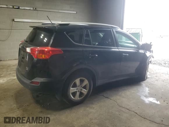 ✅ 2013 Toyota RAV4 XLE • VIN: 2T3RFREVXDW015931 • Лот: 60089805. Опубликован ранее на Copart с пробегом 111 666 миль. Бесплатный доступ к архиву аукционных продаж из США и подробный отчёт об истории автомобиля на DreamBid. Изображение 3.