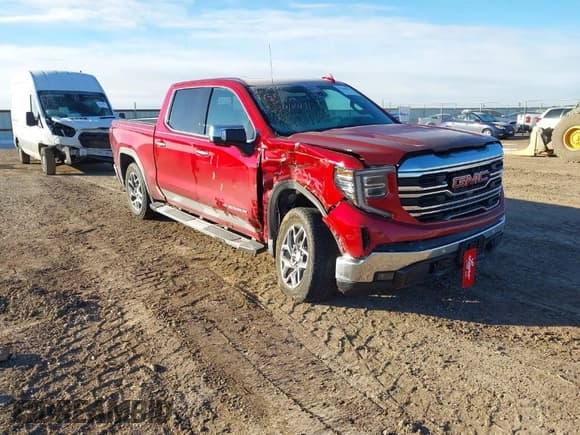 ✅ 2022 GMC Sierra 1500 SLT • VIN: 3GTUUDED0NG596030 • Лот: 41406882. Опубликован ранее на IAAI с пробегом 32 892 миль. Бесплатный доступ к архиву аукционных продаж из США и подробный отчёт об истории автомобиля на DreamBid. Изображение 1.