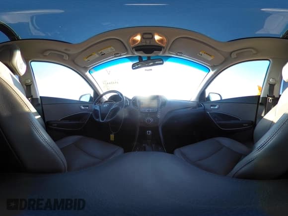 ✅ 2015 Hyundai Santa Fe GLS • VIN: KM8SR4HF2FU116358 • Lot: 41416427. Wystawiony na IAAI z przebiegiem 92 330 mil. Bezpłatny archiwum sprzedaży aukcyjnych z USA i szczegółowy raport historii pojazdu na DreamBid. Zdjęcie 20.