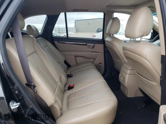 ✅ 2012 Hyundai Santa Fe Limited • VIN: 5XYZK4AG6CG110778 • Lot: 69934314. Listed on Copart with 172,850 mi. Free auction sales archive from the USA and detailed vehicle history report at DreamBid. Image 11.