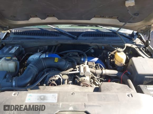 ✅ 2001 Chevrolet Silverado 2500HD LS • VIN: 1GCHK29161E337880 • Lot: 43442333. Listed on IAAI with 174,128 mi. Free auction sales archive from the USA and detailed vehicle history report at DreamBid. Image 10.