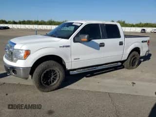 2013 Ford F-150 XLT z VIN 1FTFW1ET4DKD48542, wystawiony jako Copart lot #84993475 z przebiegiem 153 819 mil mil oraz Szkoda całkowita • Salvage title. Historia ofert i sprzedaży dostępna na DreamBid. Obrazek 1.