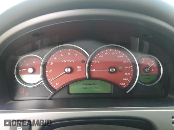 ✅ 2005 Pontiac GTO • VIN: 6G2VX12U25L432867 • Lot: 54624315. Listed on Copart with 51,449 mi. Free auction sales archive from the USA and detailed vehicle history report at DreamBid. Image 9.