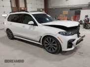 ✅ 2021 BMW X7 M50i • VIN: 5UXCX6C0XM9H52511 • Лот: 43659342. Опубликован ранее на IAAI с пробегом 68 103 миль. Бесплатный доступ к архиву аукционных продаж из США и подробный отчёт об истории автомобиля на DreamBid. Изображение 1.