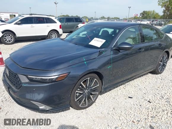 ✅ 2023 Honda Accord Touring • VIN: 1HGCY2F81PA016387 • Lot: 43341334. Listed on IAAI with 42,339 mi. Free auction sales archive from the USA and detailed vehicle history report at DreamBid. Image 17.