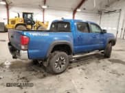 ✅ 2018 Toyota Tacoma TRD Off Road • VIN: 5TFCZ5AN2JX136231 • Лот: 91957995. Опубликован ранее на Copart с пробегом 106 705 миль. Бесплатный доступ к архиву аукционных продаж из США и подробный отчёт об истории автомобиля на DreamBid. Изображение 3.