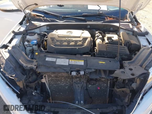 ✅ 2021 Volkswagen Passat SE • VIN: 1VWSA7A36MC012338 • Lot: 43709894. Listed on IAAI with 72,376 mi. Free auction sales archive from the USA and detailed vehicle history report at DreamBid. Image 10.