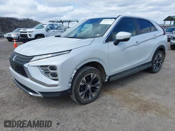 ✅ 2022 Mitsubishi Eclipse Cross SE • VIN: JA4ATWAA8NZ003912 • Lot: 41993773. Listed on IAAI with 64,311 mi. Free auction sales archive from the USA and detailed vehicle history report at DreamBid. Image 18.