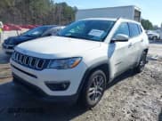 ✅ 2019 Jeep Compass Altitude • VIN: 3C4NJCBB0KT743170 • Lot: 41490256. Wystawiony na IAAI z przebiegiem 93 319 mil. Bezpłatny archiwum sprzedaży aukcyjnych z USA i szczegółowy raport historii pojazdu na DreamBid. Zdjęcie 2.