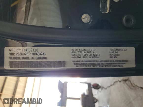 ✅ 2021 Dodge Challenger R/T • VIN: 2C3CDZBT1MH603283 • Lot: 88304085. Wystawiony na Copart z przebiegiem 29 642 mil. Bezpłatny archiwum sprzedaży aukcyjnych z USA i szczegółowy raport historii pojazdu na DreamBid. Zdjęcie 12.