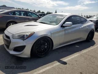 ✅ 2013 Hyundai Genesis Coupe 2.0T • VIN: KMHHT6KD7DU096278 • Lot: 81417715. Wystawiony na Copart z przebiegiem 87 034 mil. Bezpłatny archiwum sprzedaży aukcyjnych z USA i szczegółowy raport historii pojazdu na DreamBid. Zdjęcie 1.