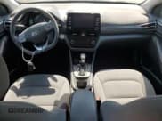 ✅ 2020 Hyundai Ioniq SE • VIN: KMHC75LC7LU188195 • Lot: 68738754. Wystawiony na Copart z przebiegiem 125 092 mil. Bezpłatny archiwum sprzedaży aukcyjnych z USA i szczegółowy raport historii pojazdu na DreamBid. Zdjęcie 8.