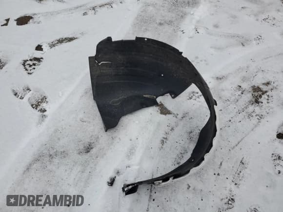 ✅ 2022 Hyundai Venue Limited • VIN: KMHRC8A38NU165750 • Lot: 87469574. Listed on Copart with 9,887 mi. Free auction sales archive from the USA and detailed vehicle history report at DreamBid. Image 13.