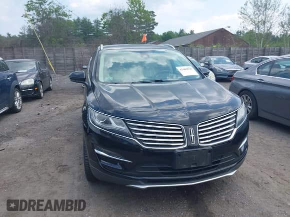 ✅ 2016 Lincoln MKC Select • VIN: 5LMCJ2D97GUJ26611 • Lot: 42462595. Wystawiony na IAAI z przebiegiem Nie podano. Bezpłatny archiwum sprzedaży aukcyjnych z USA i szczegółowy raport historii pojazdu na DreamBid. Zdjęcie 12.