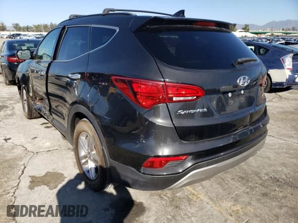 ✅ 2018 Hyundai Santa Fe 2.4L • VIN: 5NMZU3LB1JH058100 • Лот: 36433613. Опубликован ранее на Copart с пробегом 55 833 миль. Бесплатный доступ к архиву аукционных продаж из США и подробный отчёт об истории автомобиля на DreamBid. Изображение 2.
