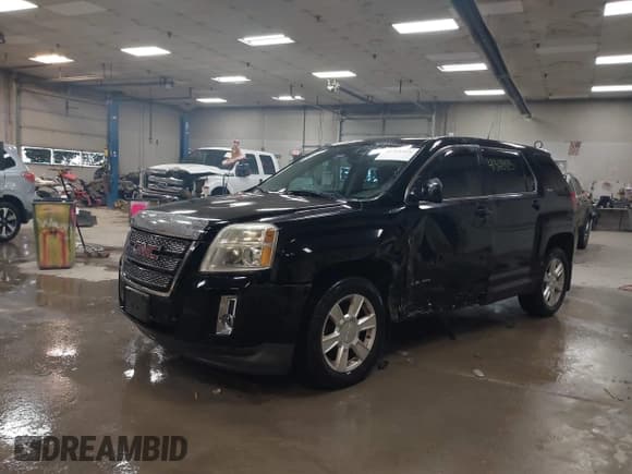 ✅ 2011 GMC Terrain SLE-1 • VIN: 2CTFLREC7B6475541 • Lot: 41368425. Listed on IAAI with 92,955 mi. Free auction sales archive from the USA and detailed vehicle history report at DreamBid. Image 2.