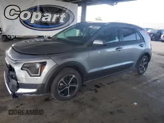✅ 2025 Kia Niro LX • VIN: KNDCP3LE1S5310570 • Lot: 86717815. Listed on Copart with 4,031 mi. Free auction sales archive from the USA and detailed vehicle history report at DreamBid. Image 1.