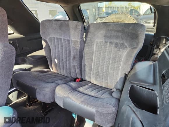 ✅ 1999 Chevrolet Blazer LS • VIN: 1GNCT18W4XK222940 • Lot: 85301145. Listed on Copart with 122,270 mi. Free auction sales archive from the USA and detailed vehicle history report at DreamBid. Image 11.