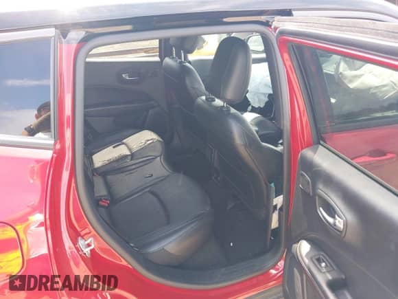 2020 Jeep Compass Limited с VIN 3C4NJDCB3LT254896, выставлен на аукционе IAAI как лот 42757767 с пробегом 33 114 миль миль и . История ставок и продаж доступна на DreamBid. Изображение 8.