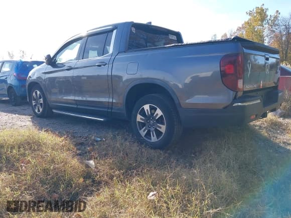 ✅ 2017 Honda Ridgeline RTL-T • VIN: 5FPYK2F61HB007659 • Lot: 43624511. Wystawiony na IAAI z przebiegiem 85 180 mil. Bezpłatny archiwum sprzedaży aukcyjnych z USA i szczegółowy raport historii pojazdu na DreamBid. Zdjęcie 3.