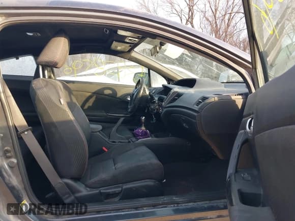 ✅ 2012 Honda Civic Si • VIN: 2HGFG4A55CH706860 • Lot: 43858596. Listed on IAAI with 287,395 mi. Free auction sales archive from the USA and detailed vehicle history report at DreamBid. Image 5.