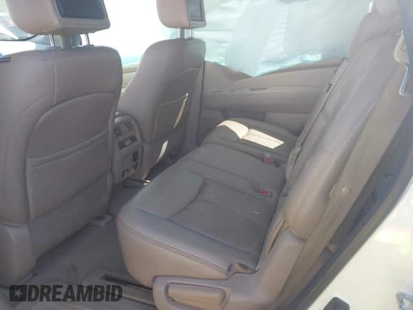 ✅ 2015 Nissan Pathfinder Platinum • VIN: 5N1AR2MM0FC710098 • Lot: 43346037. Listed on IAAI with 11 mi. Free auction sales archive from the USA and detailed vehicle history report at DreamBid. Image 8.