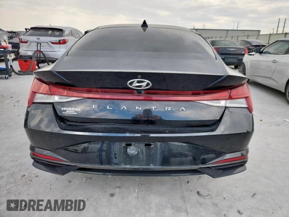 ✅ 2021 Hyundai Elantra SEL • VIN: 5NPLN4AG4MH042696 • Lot: 81392005. Listed on Copart with 84,811 mi. Free auction sales archive from the USA and detailed vehicle history report at DreamBid. Image 6.