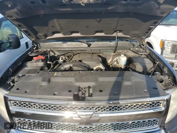 ✅ 2010 Chevrolet Silverado 1500 LT • VIN: 3GCRKSE38AG172452 • Lot: 61601844. Listed on Copart with 151,811 mi. Free auction sales archive from the USA and detailed vehicle history report at DreamBid. Image 13.