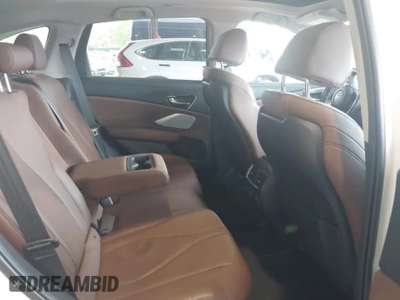 ✅ 2020 Acura RDX Technology • VIN: 5J8TC2H5XLL011379 • Лот: 42166262. Опубликован ранее на IAAI с пробегом 37 530 миль. Бесплатный доступ к архиву аукционных продаж из США и подробный отчёт об истории автомобиля на DreamBid. Изображение 8.