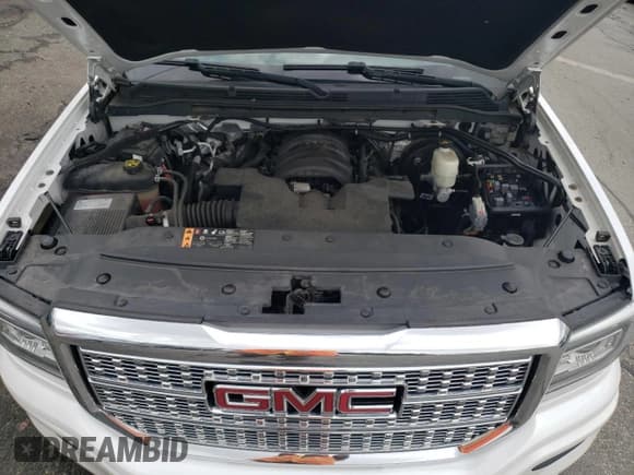 ✅ 2017 GMC Sierra 1500 Denali • VIN: 3GTU2PEJ5HG384421 • Lot: 65869314. Listed on Copart with 116,426 mi. Free auction sales archive from the USA and detailed vehicle history report at DreamBid. Image 11.