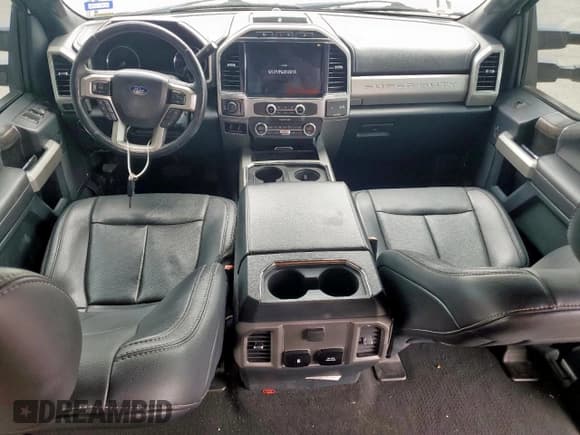 ✅ 2022 Ford F-250 XL • VIN: 1FT7W2BN7NED72740 • Лот: 81274145. Опубликован ранее на Copart с пробегом 84 873 миль. Бесплатный доступ к архиву аукционных продаж из США и подробный отчёт об истории автомобиля на DreamBid. Изображение 8.