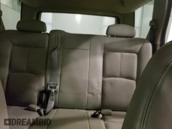 ✅ 2007 Saturn VUE V6 • VIN: 5GZCZ53477S856617 • Lot: 87948845. Wystawiony na Copart z przebiegiem 154 042 mil. Bezpłatny archiwum sprzedaży aukcyjnych z USA i szczegółowy raport historii pojazdu na DreamBid. Zdjęcie 10.