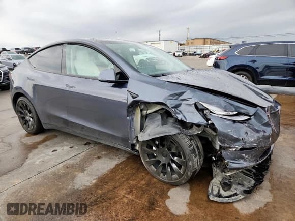 ✅ 2021 Tesla Model Y Long Range • VIN: 5YJYGDEEXMF287686 • Lot: 93863335. Wystawiony na Copart z przebiegiem 33 194 mil. Bezpłatny archiwum sprzedaży aukcyjnych z USA i szczegółowy raport historii pojazdu na DreamBid. Zdjęcie 4.