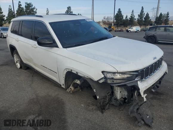 ✅ 2022 Jeep Grand Cherokee Laredo • VIN: 1C4RJKAG2N8564897 • Lot: 65540515. Listed on Copart with 58,196 mi. Free auction sales archive from the USA and detailed vehicle history report at DreamBid. Image 4.