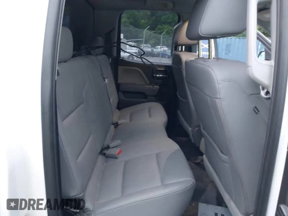 ✅ 2019 GMC Sierra 1500 • VIN: 2GTV2LEC8K1175091 • Лот: 42640525. Опубликован ранее на IAAI с пробегом 155 618 миль. Бесплатный доступ к архиву аукционных продаж из США и подробный отчёт об истории автомобиля на DreamBid. Изображение 8.