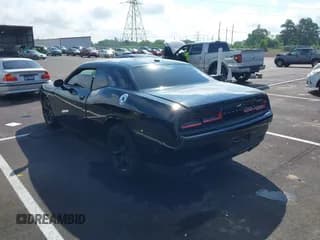 ✅ 2017 Dodge Challenger SXT • VIN: 2C3CDZAG0HH638147 • Lot: 42171828. Wystawiony na IAAI z przebiegiem 100 405 mil. Bezpłatny archiwum sprzedaży aukcyjnych z USA i szczegółowy raport historii pojazdu na DreamBid. Zdjęcie 3.