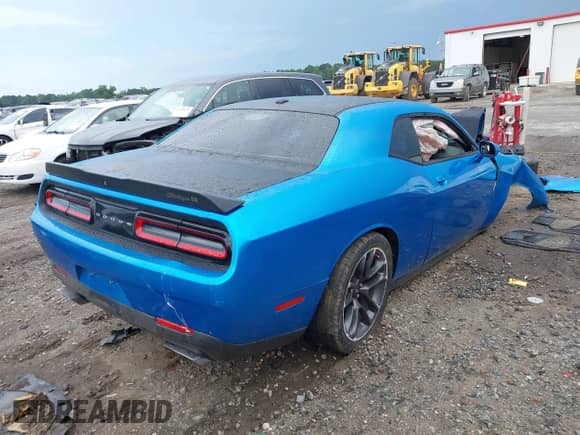 2018 Dodge Challenger R/T z VIN 2C3CDZBT3JH310531, wystawiony jako IAAI lot #42730050 z przebiegiem Nie podano mil oraz . Historia ofert i sprzedaży dostępna na DreamBid. Obrazek 4.