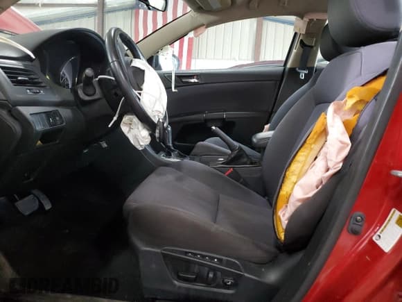 ✅ 2012 Suzuki Kizashi SE • VIN: JS2RF9A3XC6100603 • Лот: 62705995. Опубликован ранее на Copart с пробегом 186 317 миль. Бесплатный доступ к архиву аукционных продаж из США и подробный отчёт об истории автомобиля на DreamBid. Изображение 7.