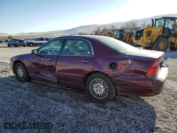 ✅ 1998 Mitsubishi Diamante LS • VIN: 6MMAP57P9WT007574 • Lot: 85813234. Wystawiony na Copart z przebiegiem 134 695 mil. Bezpłatny archiwum sprzedaży aukcyjnych z USA i szczegółowy raport historii pojazdu na DreamBid. Zdjęcie 2.