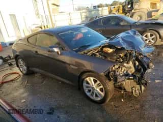 2008 Hyundai Tiburon GS z VIN KMHHM66D18U274943, wystawiony jako Copart lot #89398555 z przebiegiem 196 250 mil mil oraz Szkoda całkowita • Salvage title. Historia ofert i sprzedaży dostępna na DreamBid. Obrazek 4.