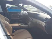 ✅ 2023 Mercedes-Benz E 350 • VIN: W1KZF8EB3PB109653 • Лот: 42221356. Опубликован ранее на IAAI с пробегом 33 830 миль. Бесплатный доступ к архиву аукционных продаж из США и подробный отчёт об истории автомобиля на DreamBid. Изображение 5.