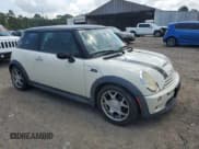 ✅ 2004 MINI Hardtop S • VIN: WMWRE33434TD81033 • Lot: 63759035. Listed on Copart with 319,648 mi. Free auction sales archive from the USA and detailed vehicle history report at DreamBid. Image 4.