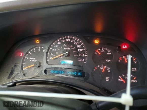 ✅ 2004 Chevrolet Suburban Z71 • VIN: 3GNFK16ZX4G119022 • Лот: 43548145. Опубликован ранее на Copart с пробегом 174 143 миль. Бесплатный доступ к архиву аукционных продаж из США и подробный отчёт об истории автомобиля на DreamBid. Изображение 9.