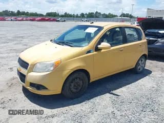 ✅ 2010 Chevrolet Aveo 1LT • VIN: KL1TD6DE3AB136663 • Lot: 42526545. Wystawiony na IAAI z przebiegiem 135 702 mil. Bezpłatny archiwum sprzedaży aukcyjnych z USA i szczegółowy raport historii pojazdu na DreamBid. Zdjęcie 2.