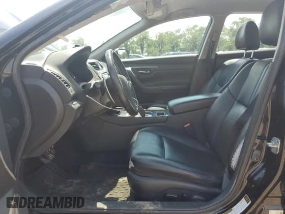 ✅ 2018 Nissan Altima S • VIN: 1N4AL3AP9JC139557 • Lot: 68822085. Wystawiony na Copart z przebiegiem 91 792 mil. Bezpłatny archiwum sprzedaży aukcyjnych z USA i szczegółowy raport historii pojazdu na DreamBid. Zdjęcie 7.