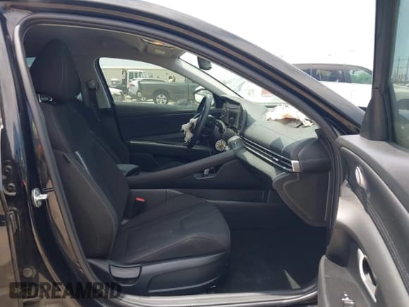 ✅ 2023 Hyundai Elantra SEL • VIN: KMHLS4AGXPU527178 • Лот: 42050734. Опубликован ранее на IAAI с пробегом 52 066 миль. Бесплатный доступ к архиву аукционных продаж из США и подробный отчёт об истории автомобиля на DreamBid. Изображение 5.