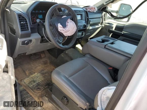 ✅ 2020 Ford F-250 XL • VIN: 1FD7W2B60LED88358 • Lot: 82409985. Wystawiony na Copart z przebiegiem 95 116 mil. Bezpłatny archiwum sprzedaży aukcyjnych z USA i szczegółowy raport historii pojazdu na DreamBid. Zdjęcie 8.