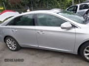 ✅ 2014 Cadillac XTS Luxury • VIN: 2G61M5S33E9166901 • Lot: 42969618. Wystawiony na IAAI z przebiegiem 128 067 mil. Bezpłatny archiwum sprzedaży aukcyjnych z USA i szczegółowy raport historii pojazdu na DreamBid. Zdjęcie 13.