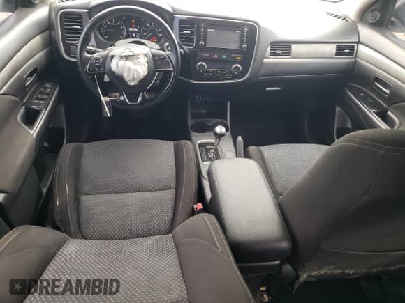 2016 Mitsubishi Outlander SE с VIN JA4AD3A31GZ020468, выставлен на аукционе Copart как лот 82480085 с пробегом 139 859 миль миль и Чистый • Clean title. История ставок и продаж доступна на DreamBid. Изображение 8.